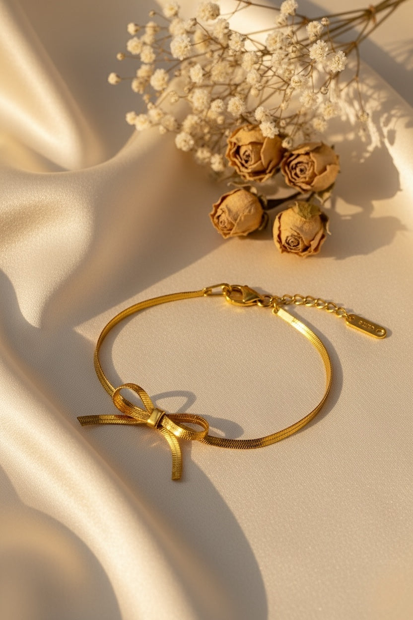 anti tarnish bow chain bracelet  waterproof jewellery 
