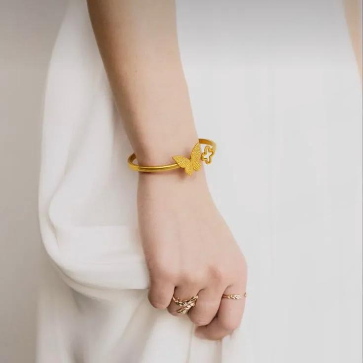 Golden Flutter Bracelet Emerosa Jewellery