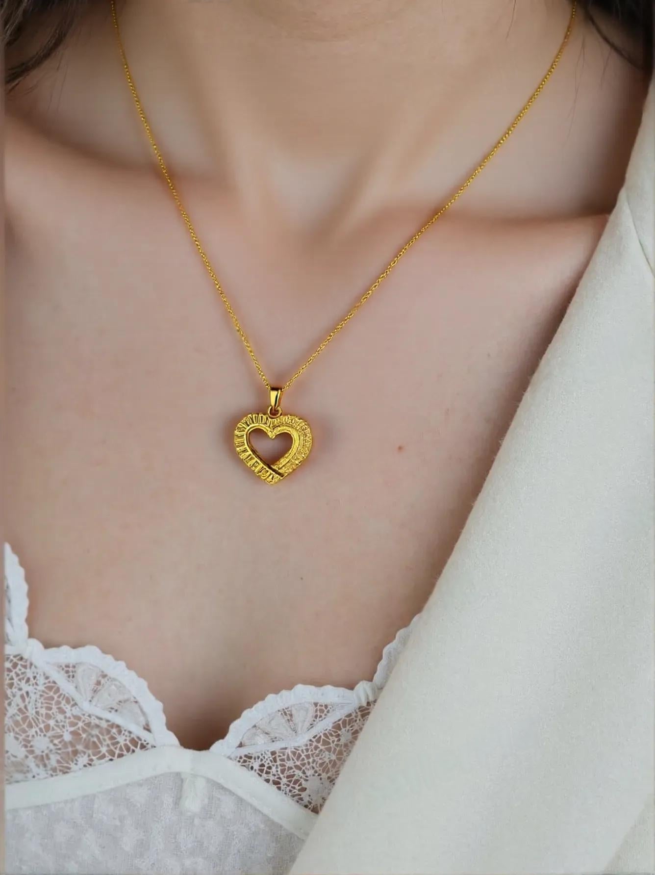 Golden Heart Shaped Necklace Emerosa Jewellery
